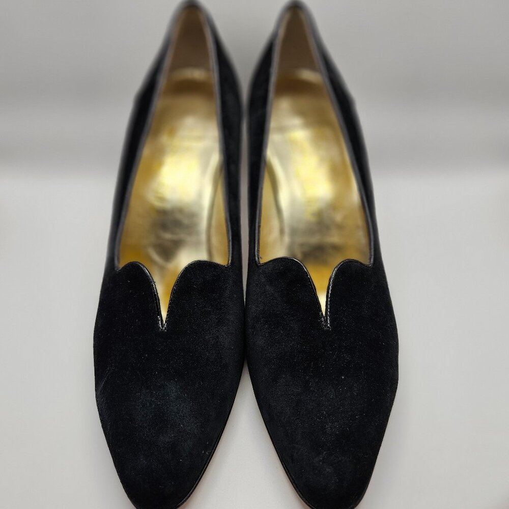 Salvatore Ferragamo Black Suede Gold Insole Pumps – Size 9 AAA – Made in Italy